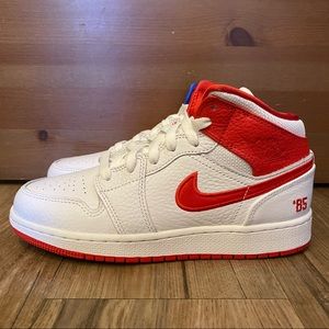 jordan blue red white